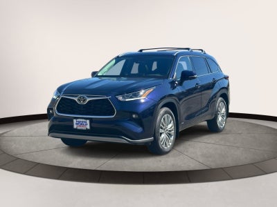 2026 Toyota Highlander Hybrid Platinum
