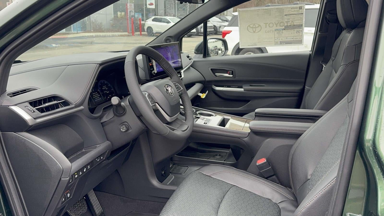 2026 Toyota Sienna Platinum