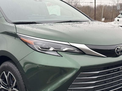 2026 Toyota Sienna Platinum
