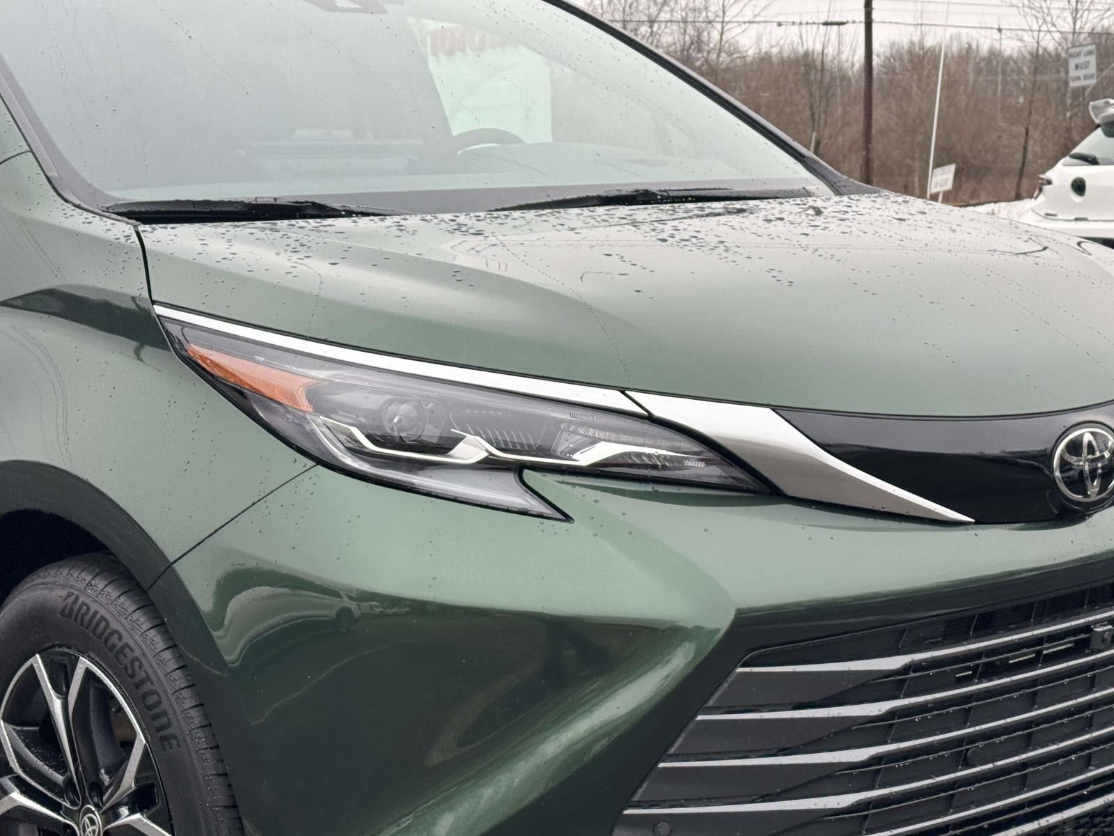 2026 Toyota Sienna Platinum