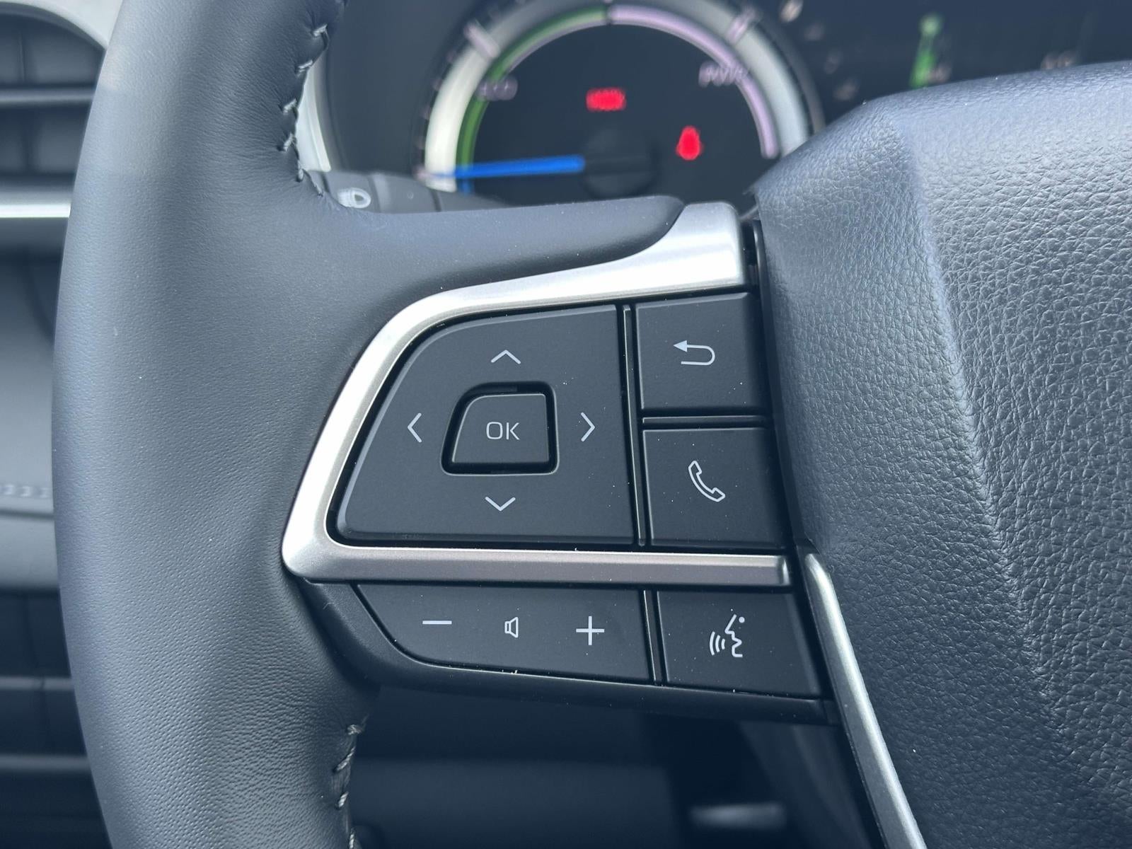 2026 Toyota Highlander Hybrid XLE