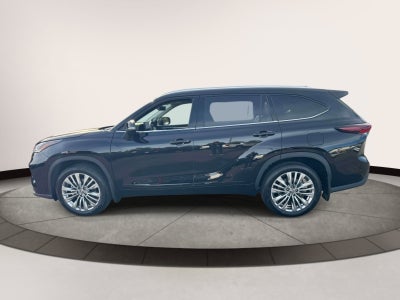 2026 Toyota Highlander Platinum