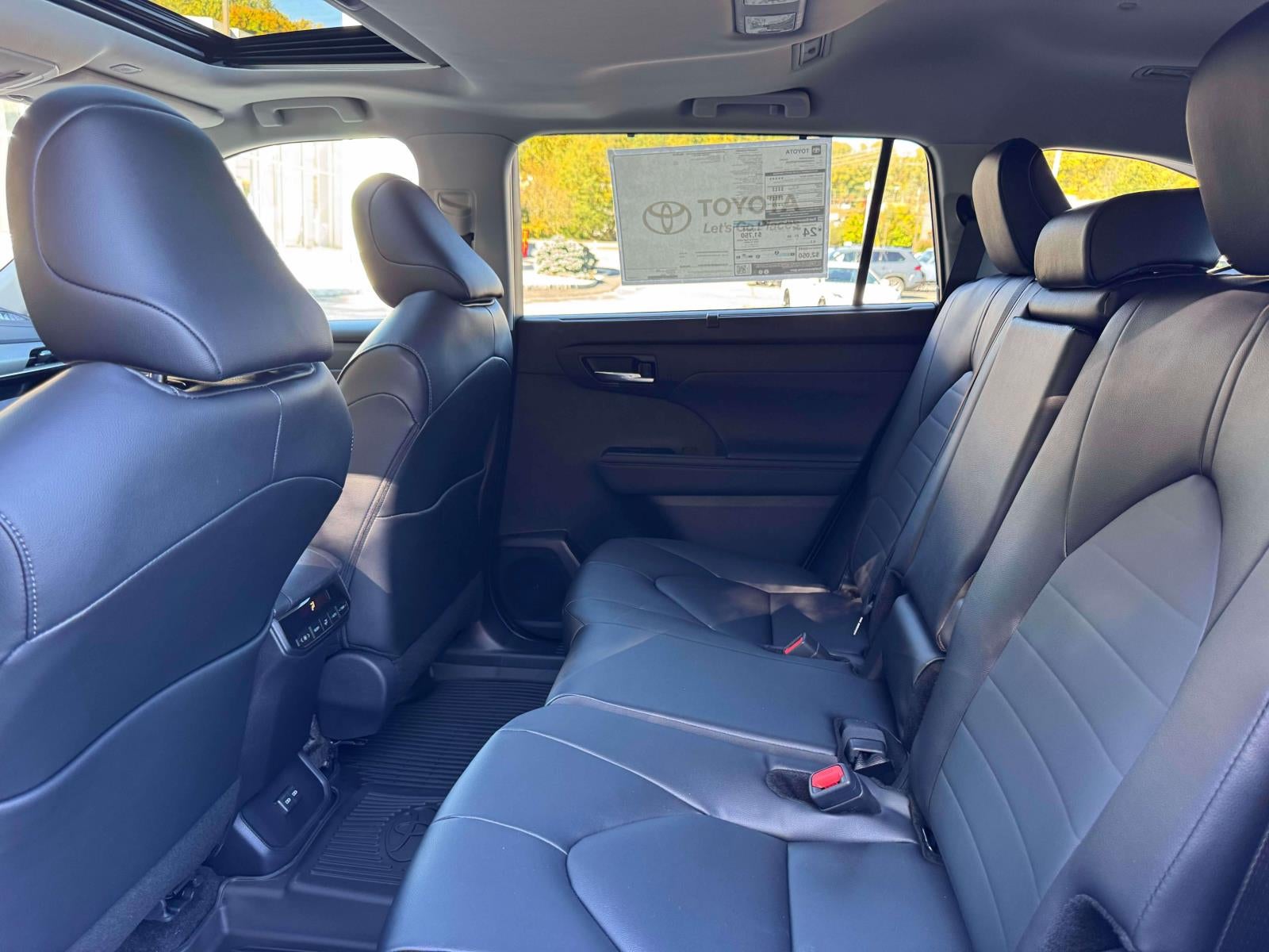 2026 Toyota Highlander XLE