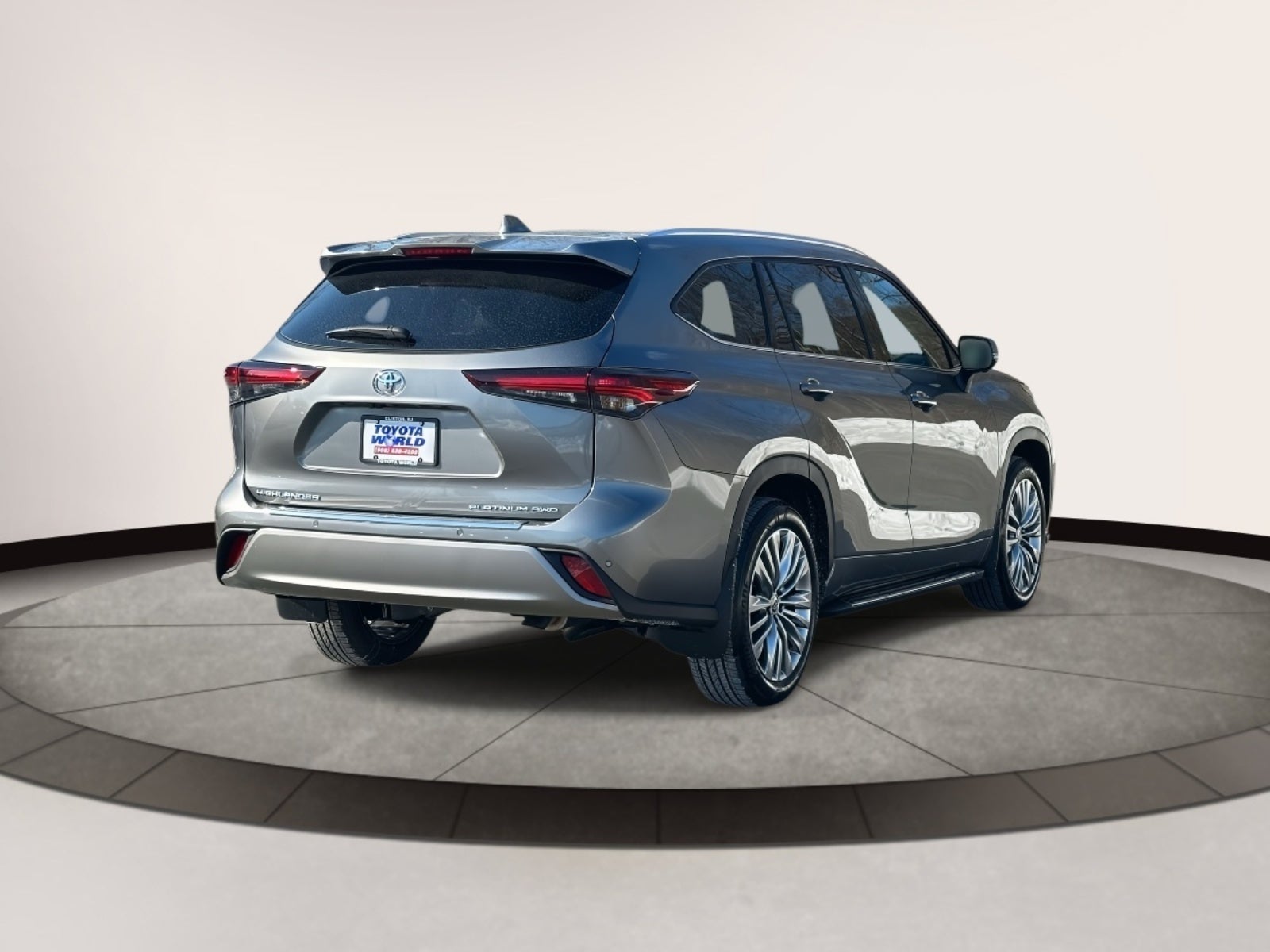 2026 Toyota Highlander Platinum