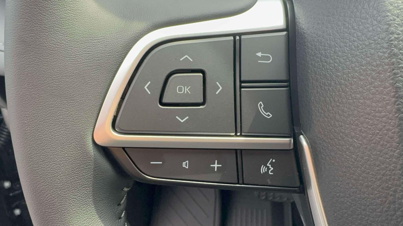2026 Toyota Highlander XSE