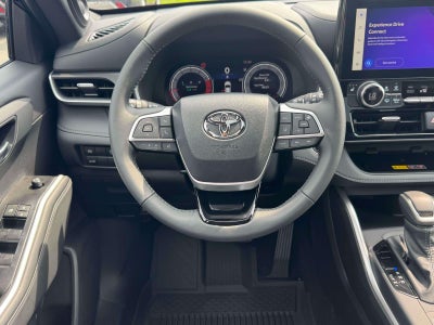 2026 Toyota Highlander XSE