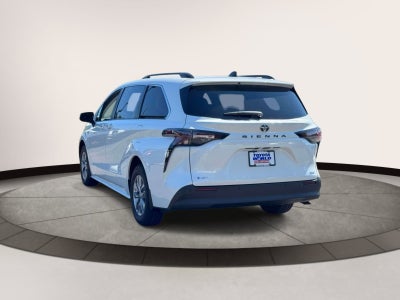 2026 Toyota Sienna XLE