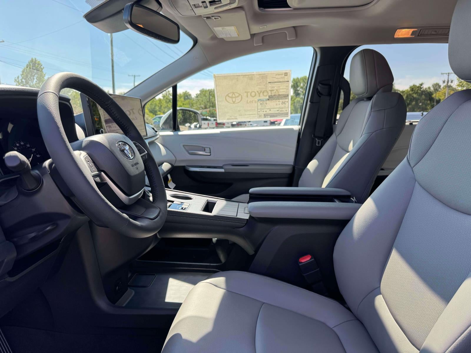 2026 Toyota Sienna XLE