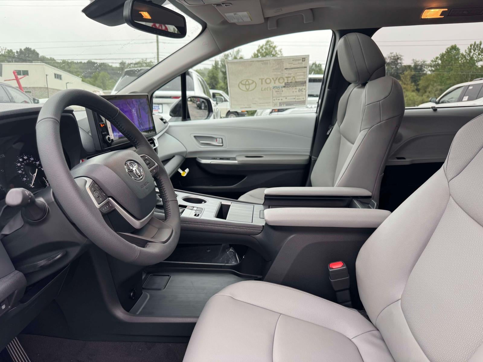 2026 Toyota Sienna XLE