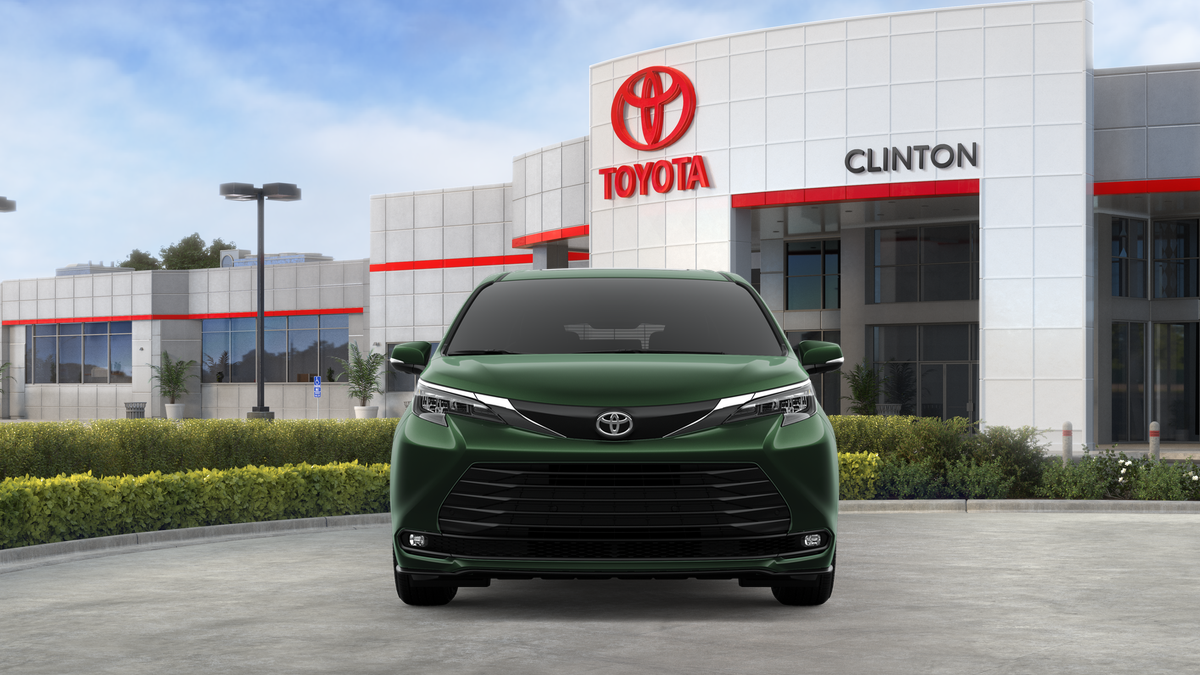 2026 Toyota Sienna XLE