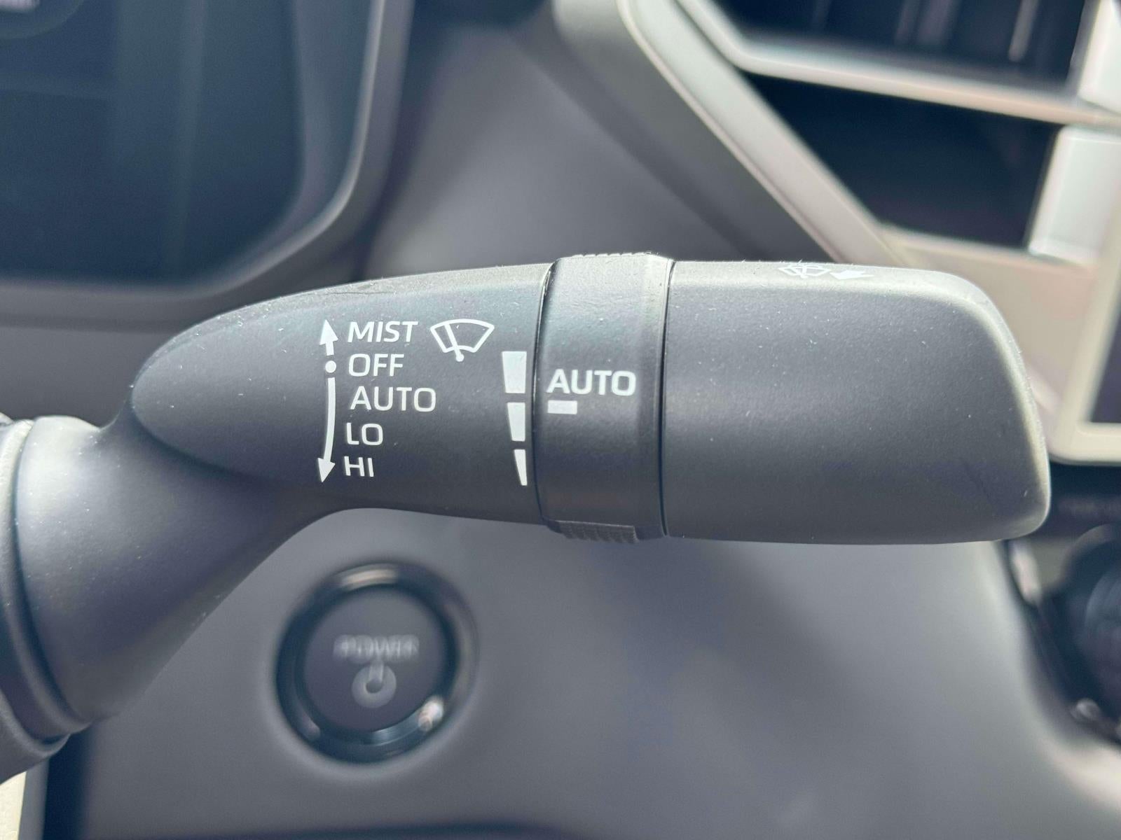 2025 Toyota Tundra i-FORCE MAX Tundra Platinum