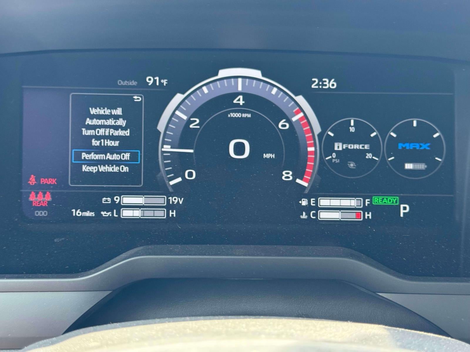 2025 Toyota Tundra i-FORCE MAX Tundra Platinum