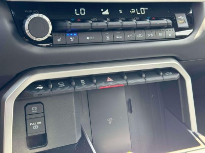 2025 Toyota Tundra i-FORCE MAX Tundra Platinum