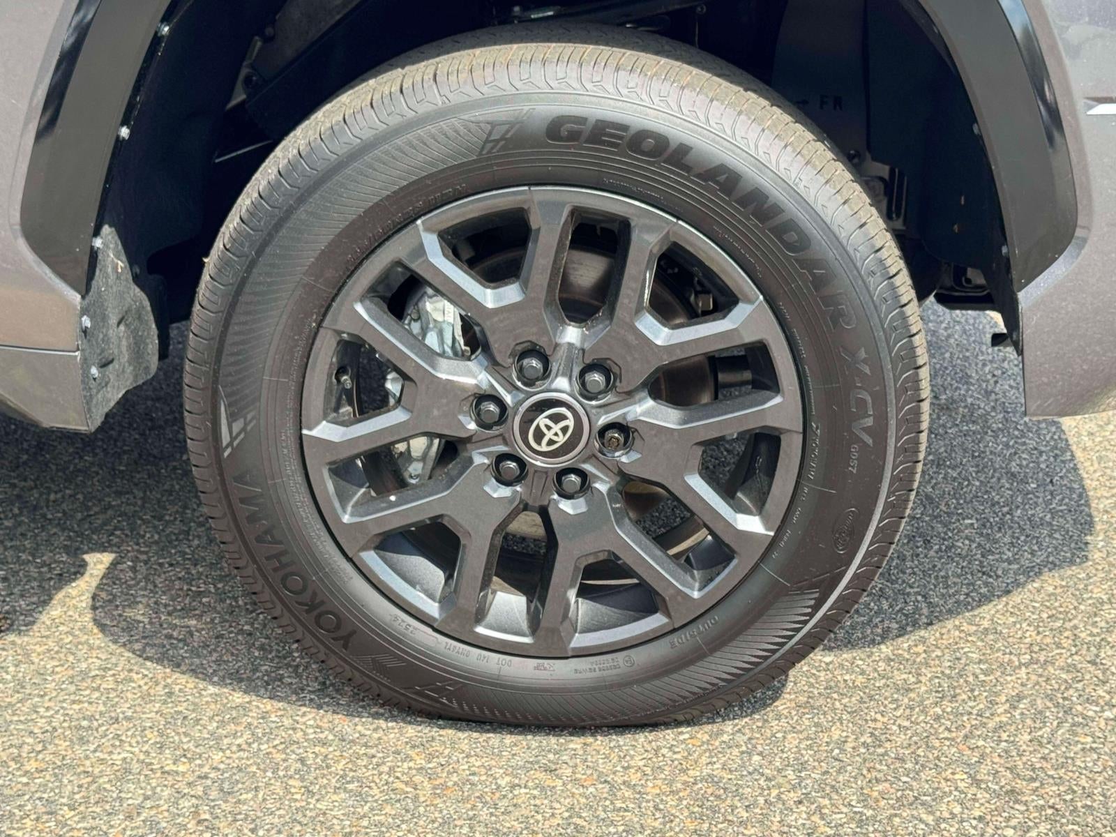 2025 Toyota Tundra i-FORCE MAX Tundra Platinum