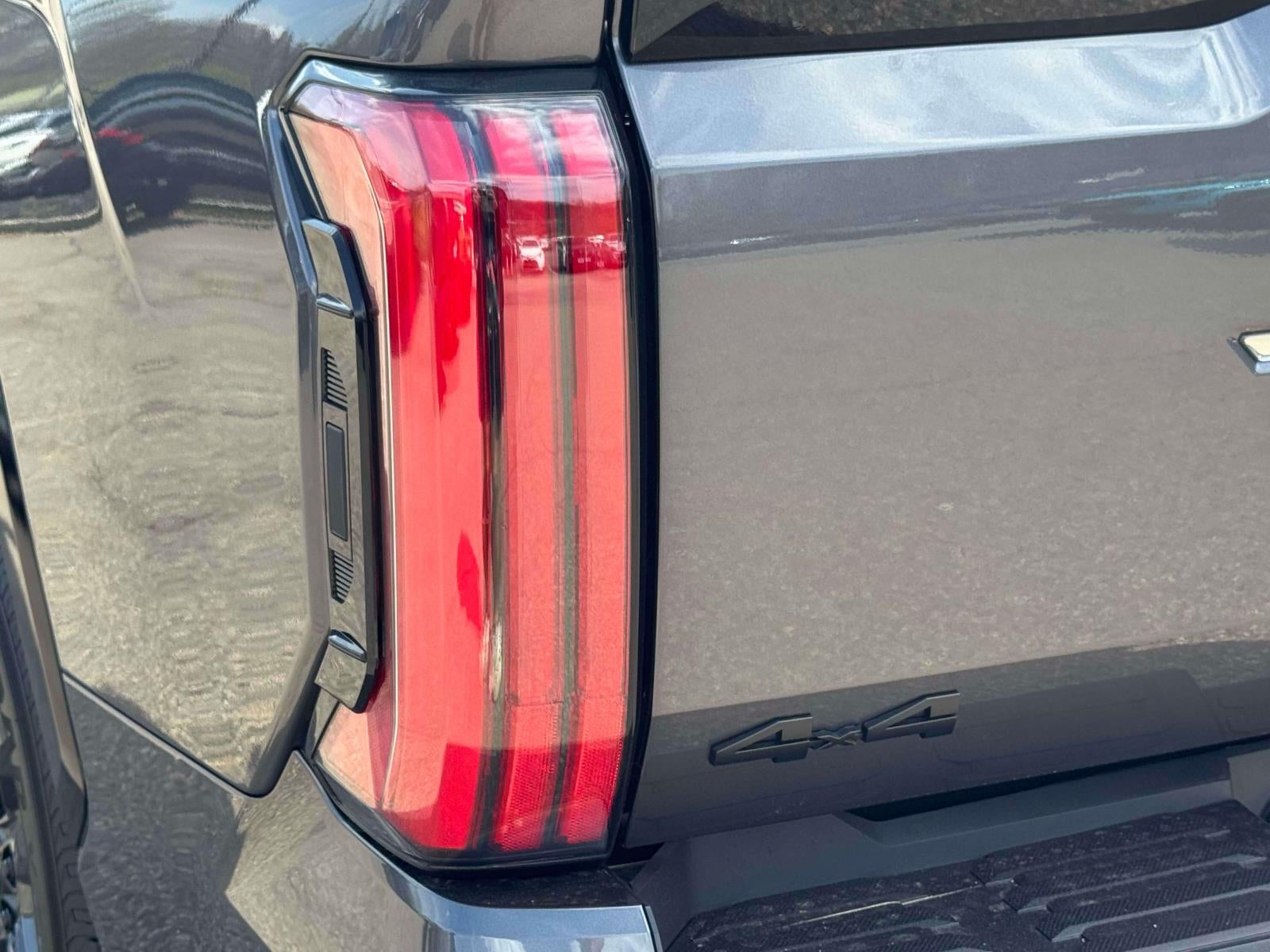 2025 Toyota Tundra i-FORCE MAX Tundra Platinum