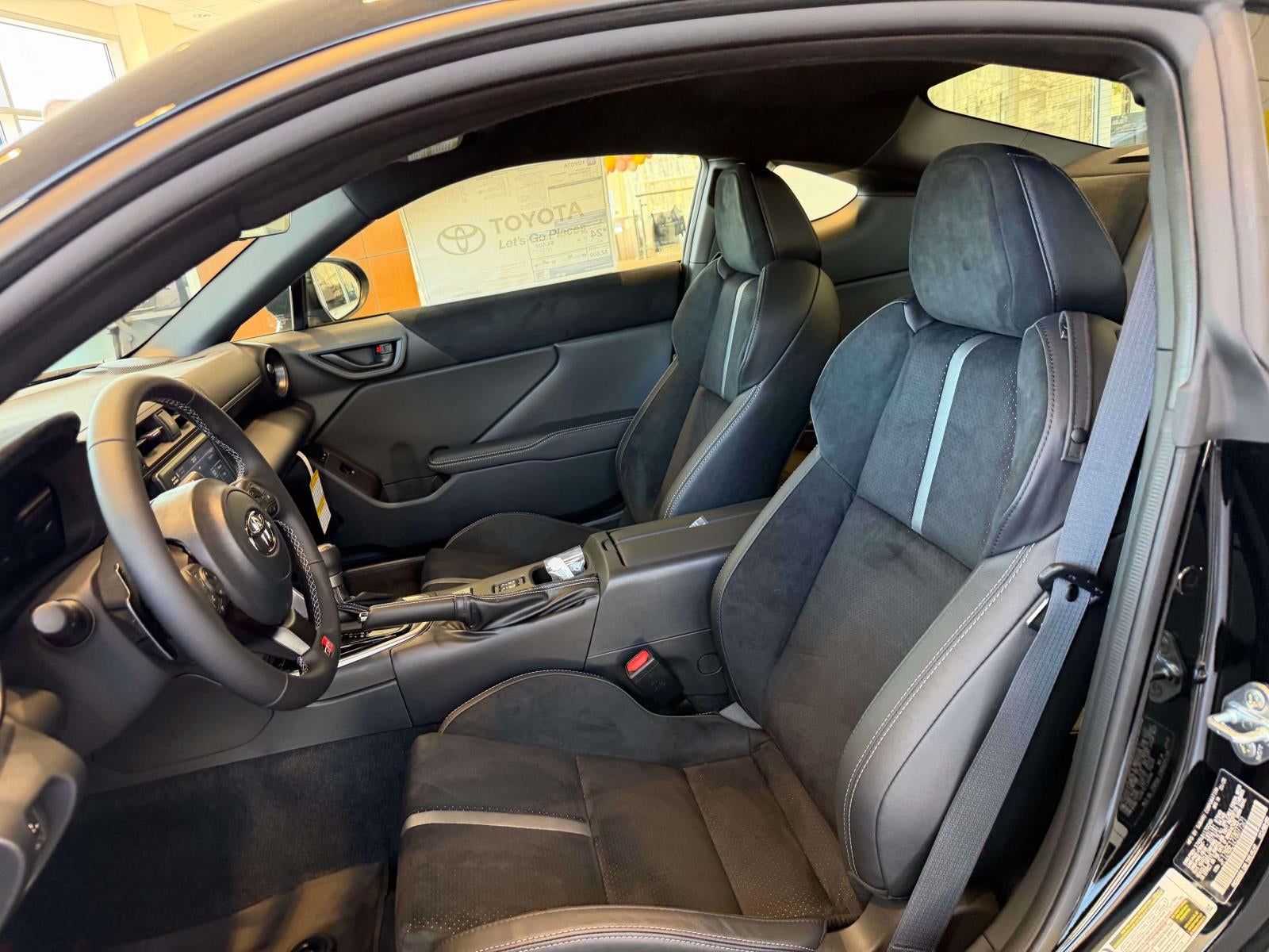 2026 Toyota GR86 Premium AT