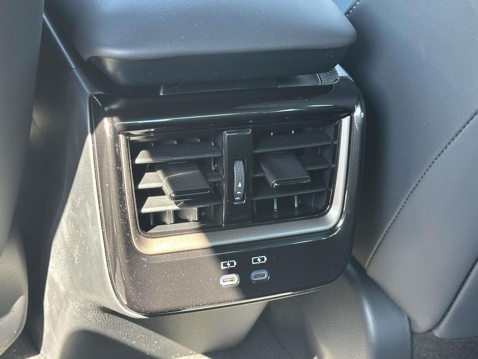 2026 Toyota Toyota Crown XLE