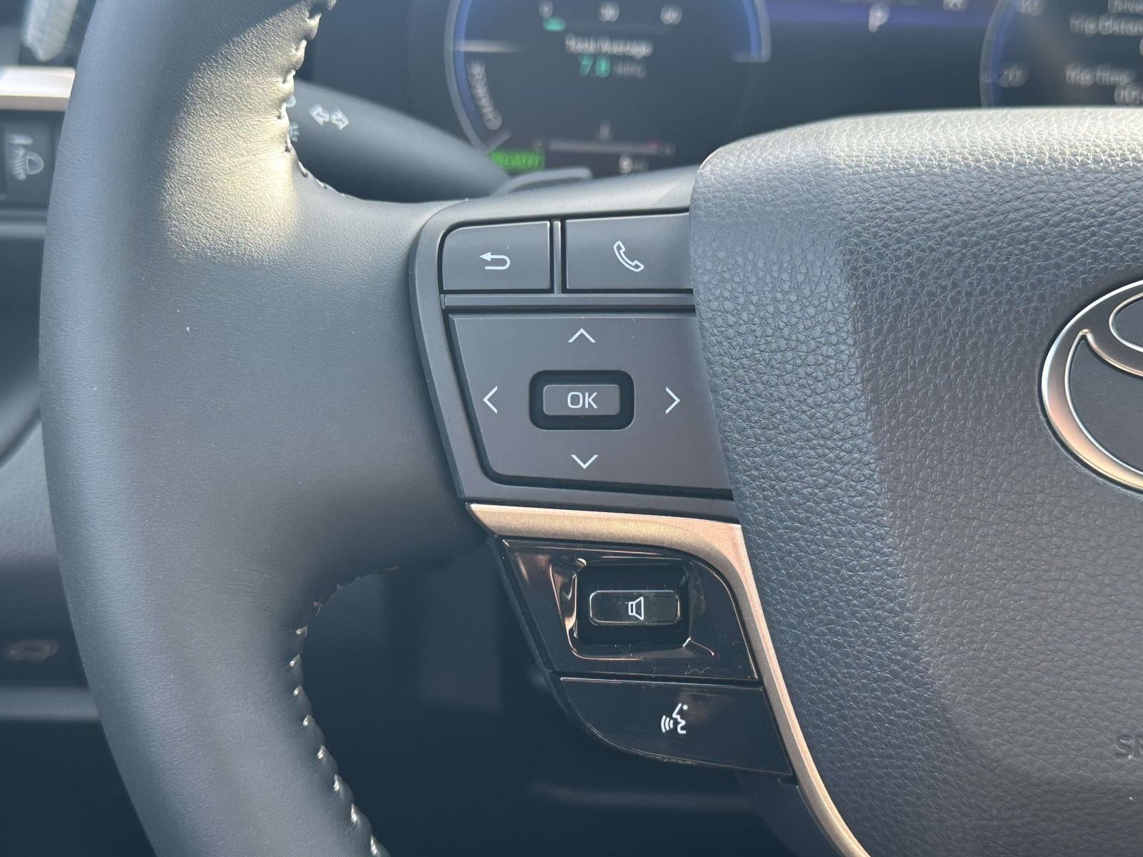 2026 Toyota Toyota Crown Signia XLE