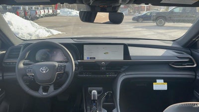 2026 Toyota Toyota Crown Signia XLE