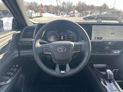 2026 Toyota Toyota Crown Signia XLE