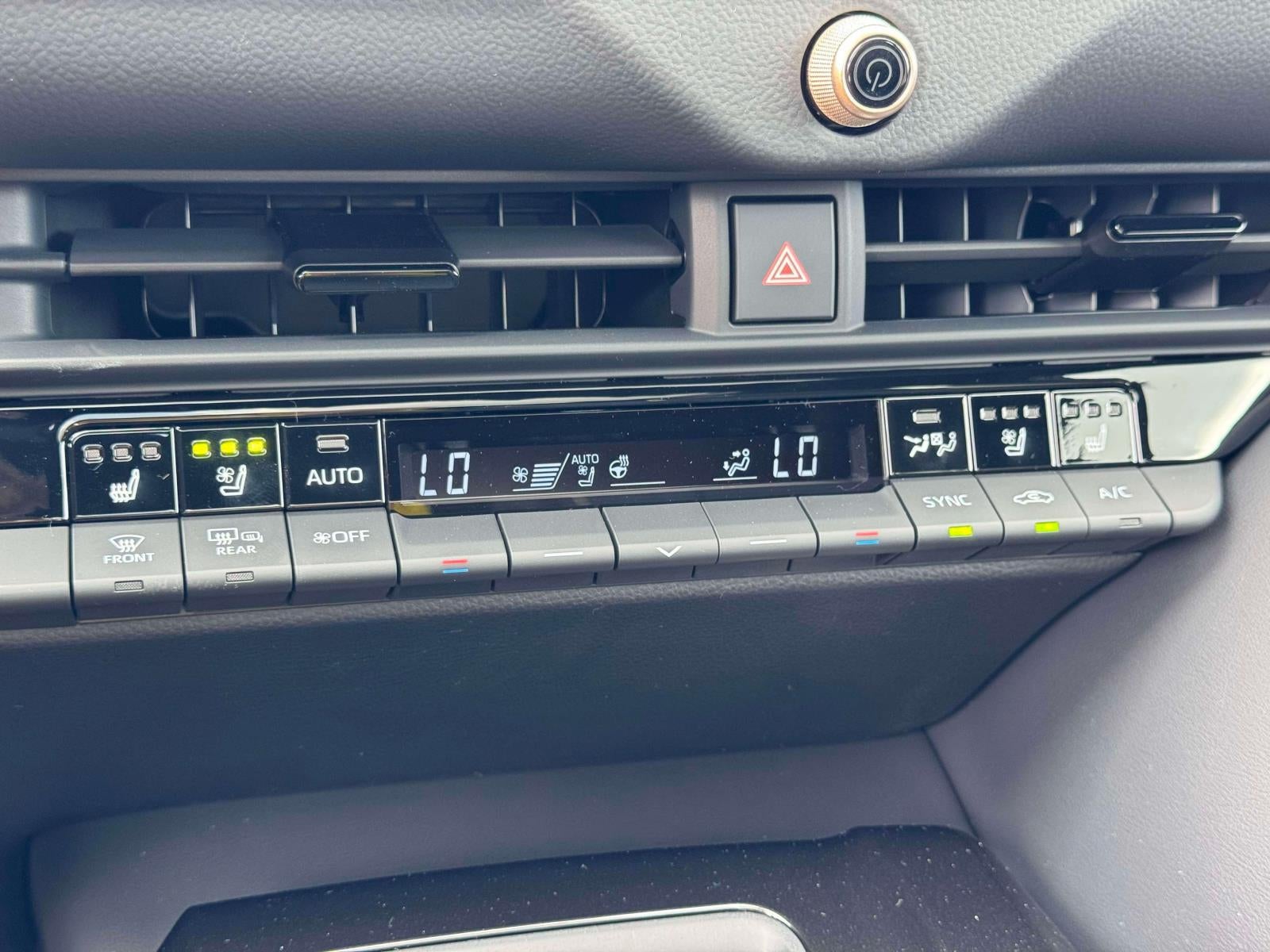 2026 Toyota Toyota Crown Signia Limited