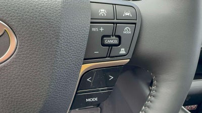 2026 Toyota Toyota Crown Signia Limited