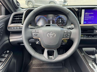 2026 Toyota Toyota Crown Signia Limited