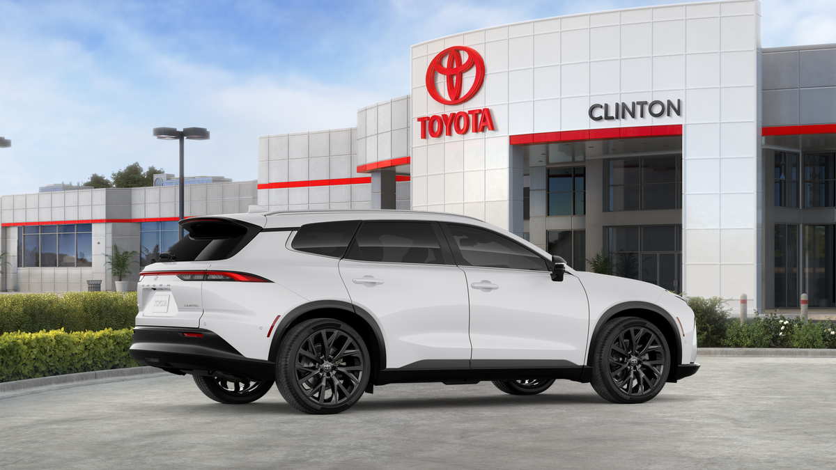 2026 Toyota Toyota Crown Signia Limited