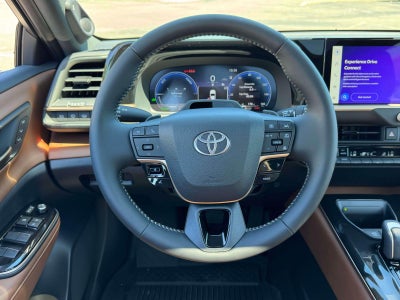 2026 Toyota Toyota Crown Signia Limited