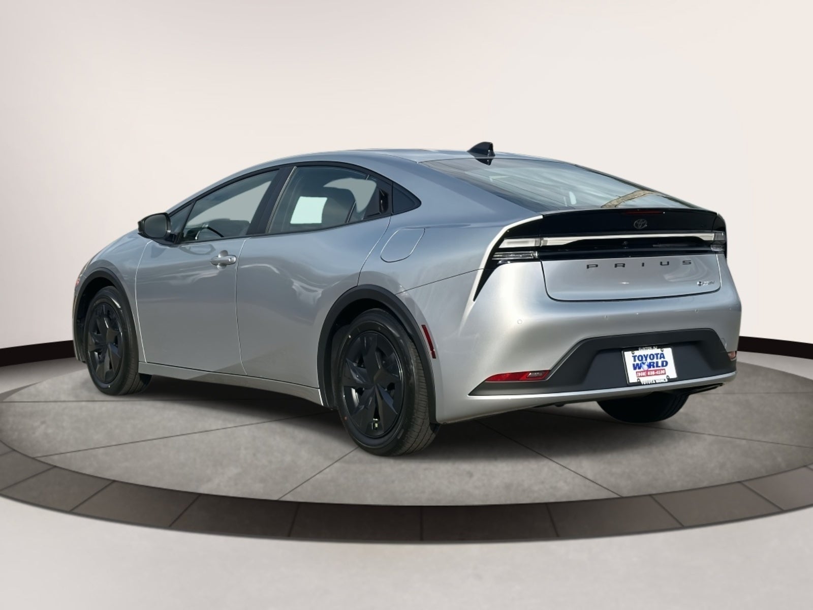 2026 Toyota Prius Plug-in Hybrid SE