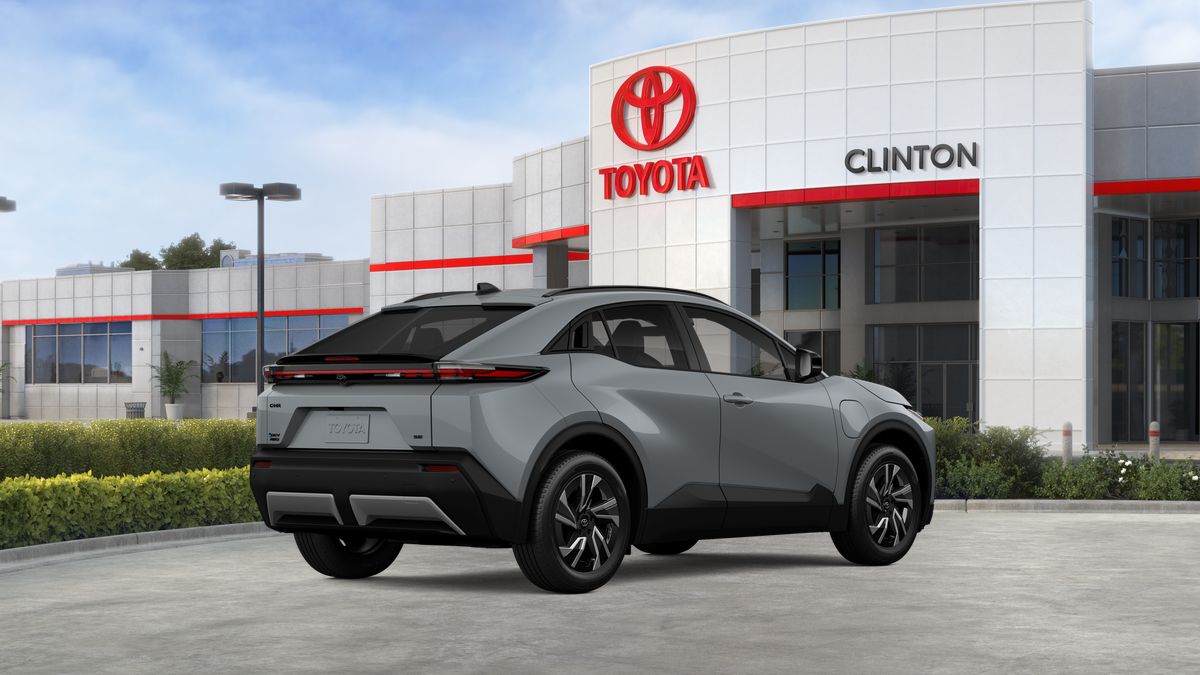 2026 Toyota C-HR SE