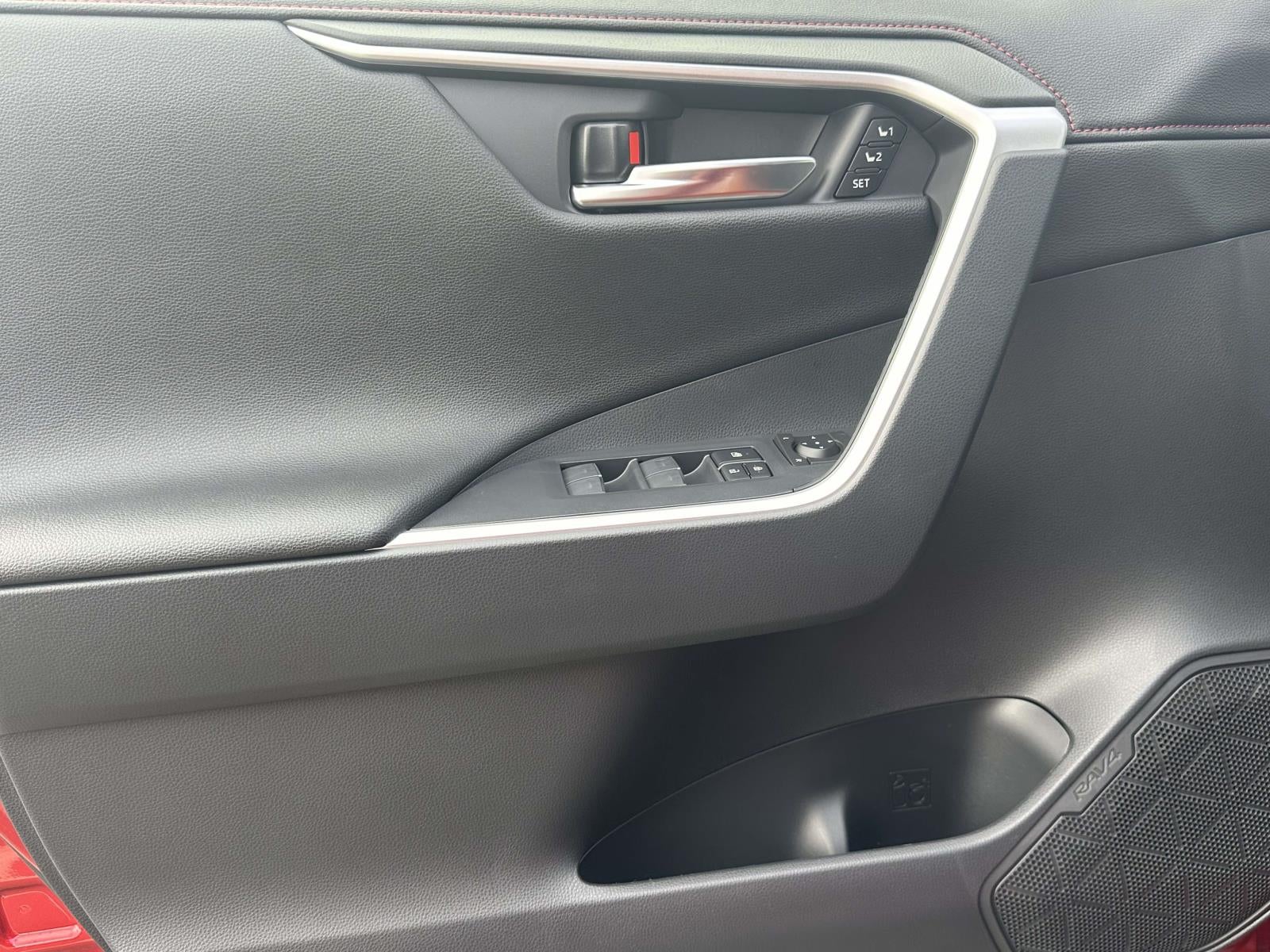 2025 Toyota RAV4 Plug-in Hybrid XSE