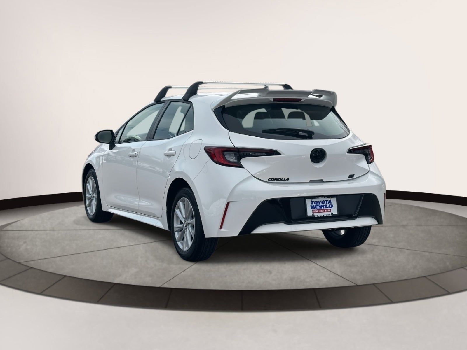 2026 Toyota Corolla Hatchback SE